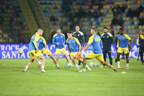 warm up prior the match the 9th day of the serie B Championship between Frosinone Calcio vs Virtus Entella Chiavari, 28 October 2025 at the Benito Stirpe Stadium, Frosinone, Italy.
